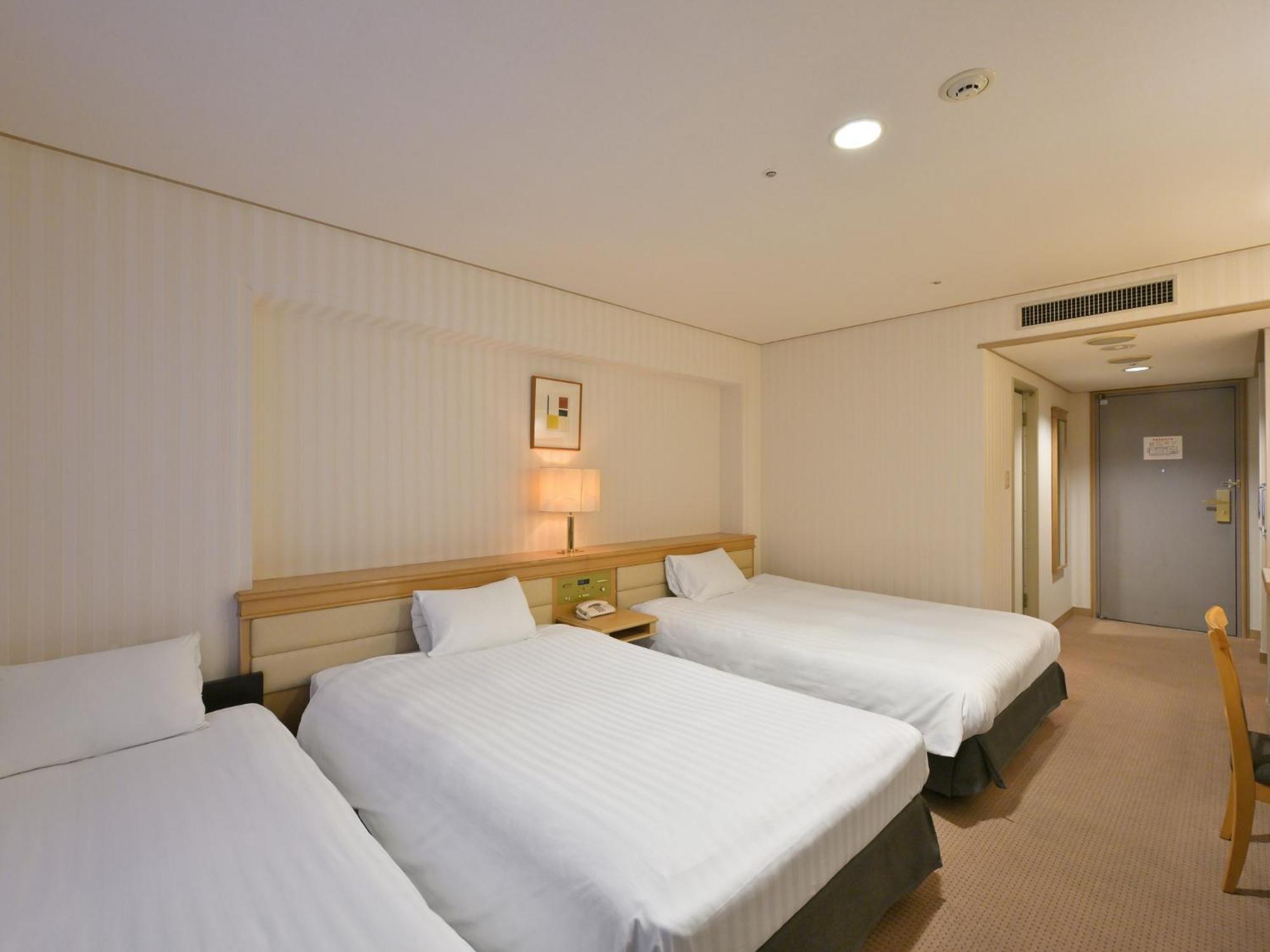 Rihga Hotel Zest Takamatsu Exterior foto
